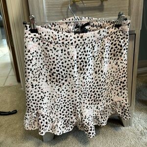 BCBGMAXAZARIA flowy shorts